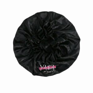 Bonnet en satin noir